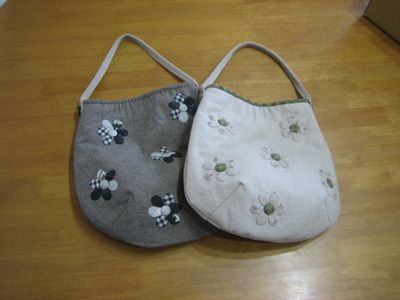 花かんたんバック（白と黒）