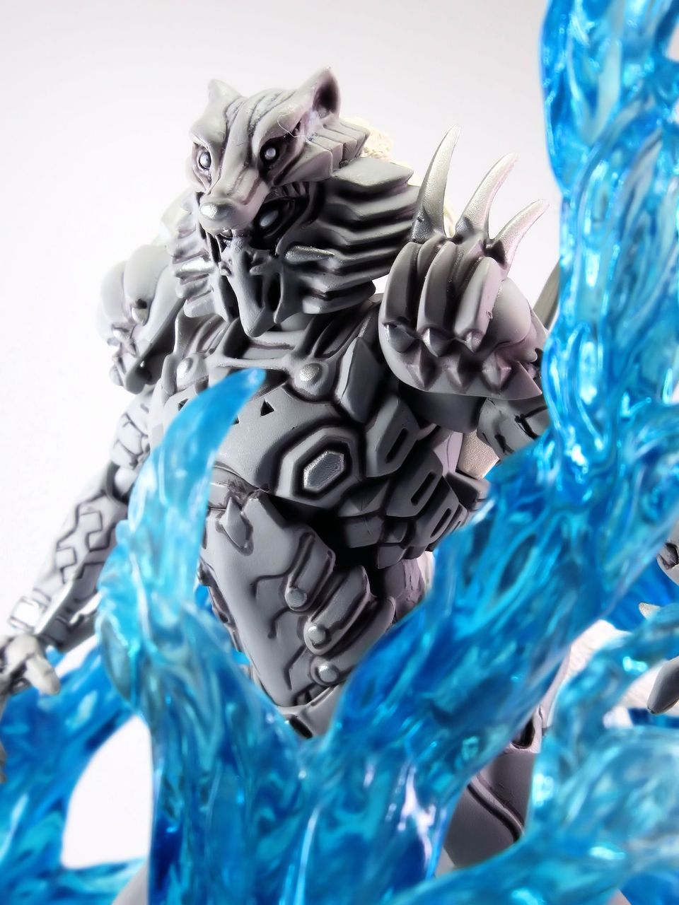 Amazon.co.jp: S.H.Figuarts ウルフオルフェノク : おもちゃ