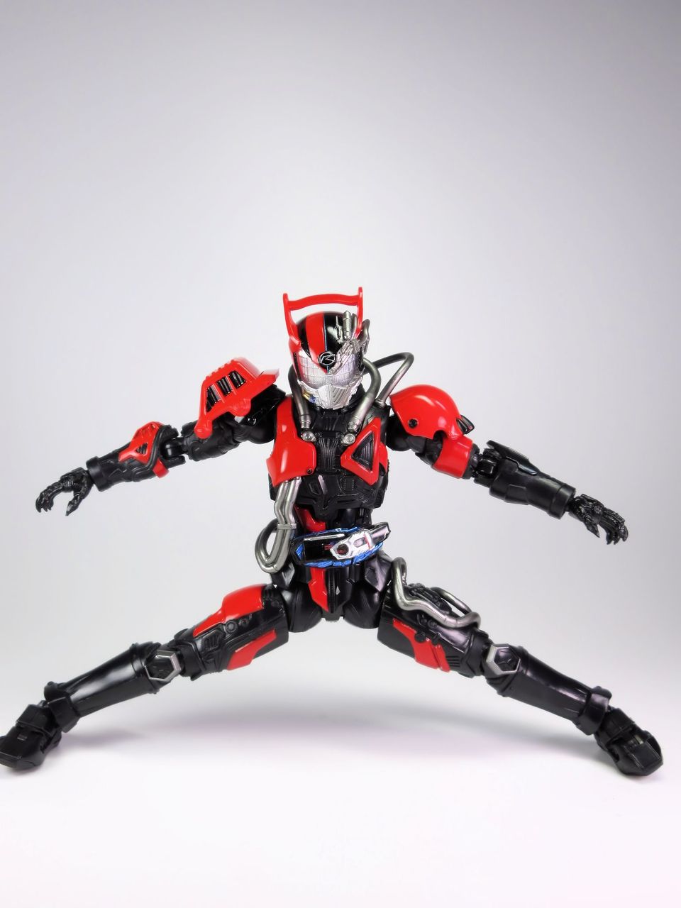 【中古品】S.H.フィギュアーツ 超デッドヒートドライブ＆ダークドライブセット S.H.フィギュアーツ 仮面ライダー超デッドヒートドライブ