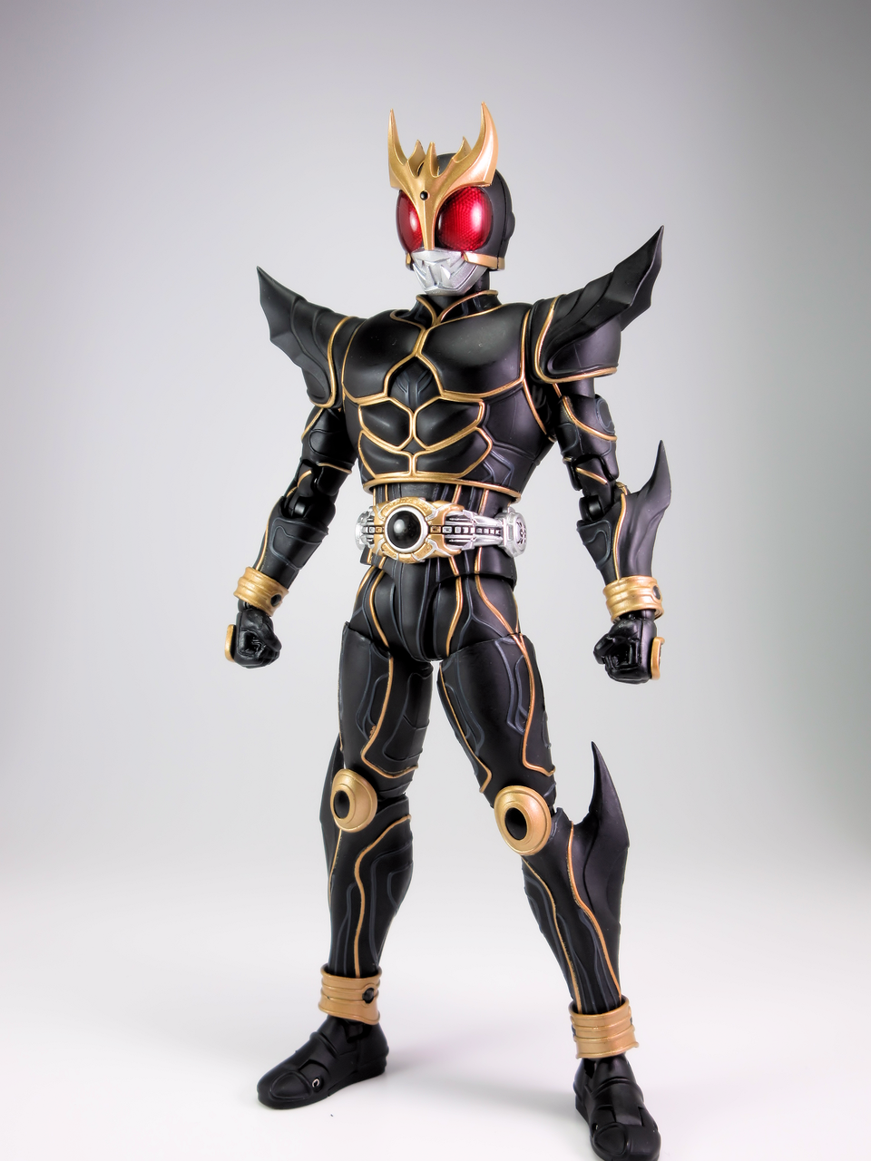 S.H.Figuarts 真骨彫製法 仮面ライダークウガ アルティメットフォーム