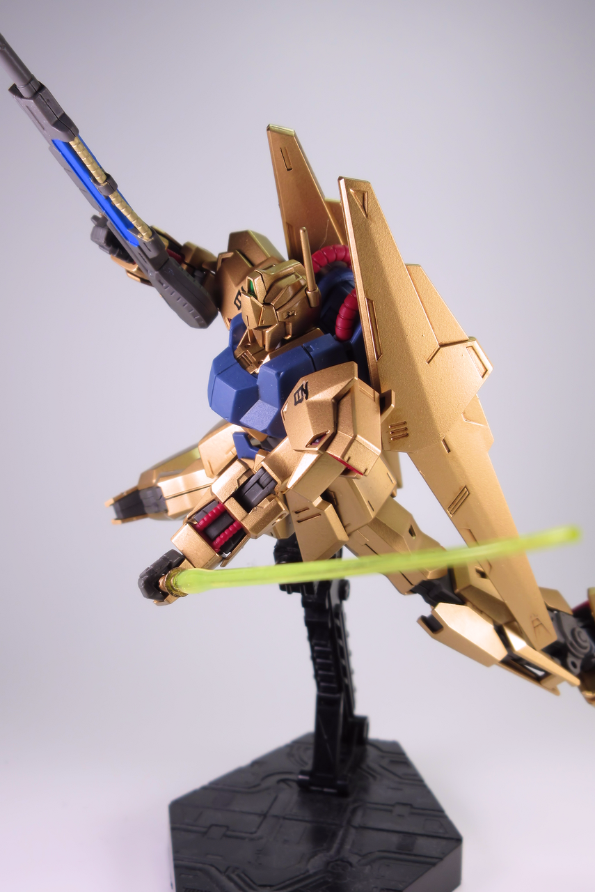 戦慄のゴールド ～REVIVE 百式＆HGCE ストライクフリーダムガンダム