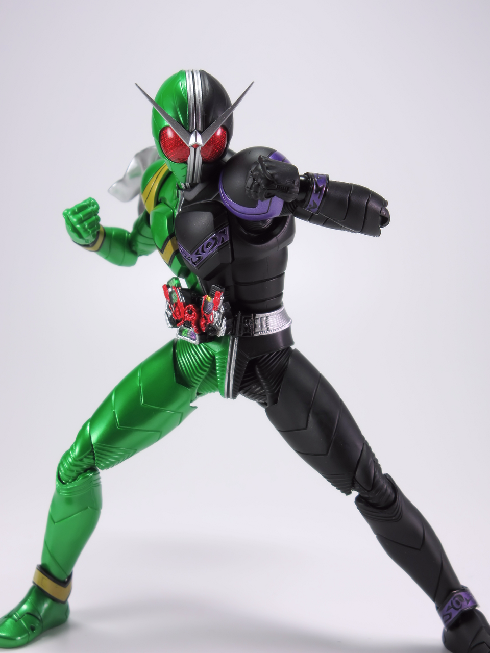 S.H.フィギュアーツ真骨彫製法 仮面ライダーW サイクロンジョーカー
