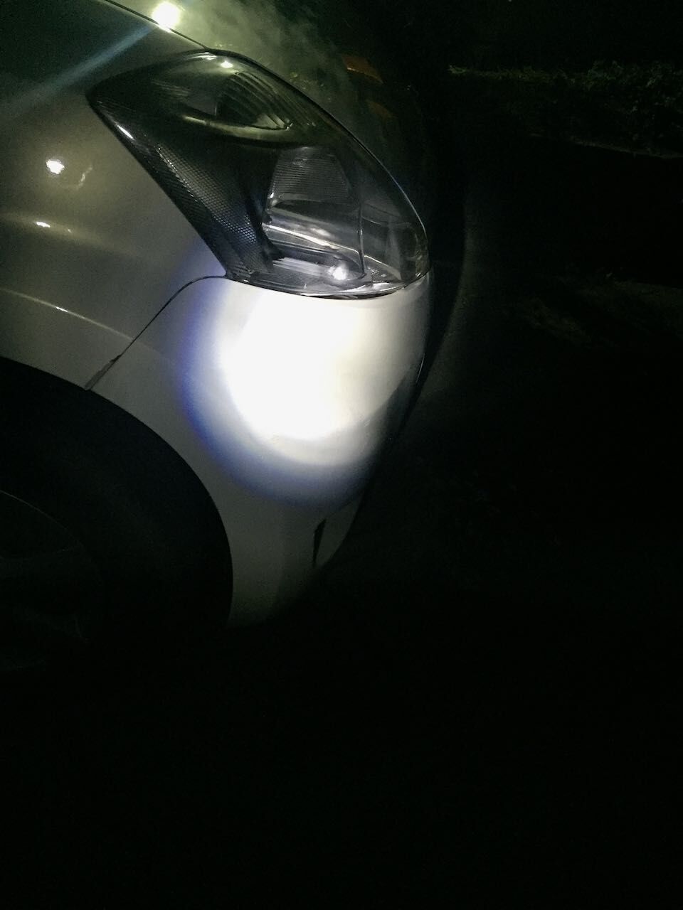 トヨタ パッソのバンパー再塗装 アコードワゴンとcbr400rとns50fと トヨタ パッソのバンパー再塗装 アコードワゴンとcbr400rとns50fと