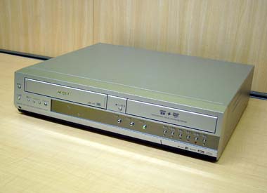 東芝HDD-DVD-VHSレコーダーの故障 : アコードワゴンとCBR400Rと 東芝HDD-DVD-VHSレコーダーの故障 : アコードワゴンとCBR400Rと