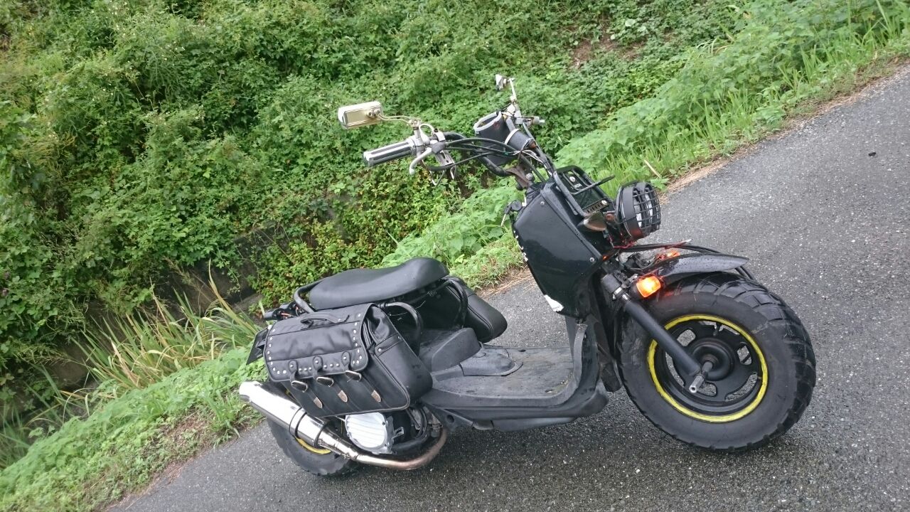 ズーマーサイドバッグ取り付けの巻 今日の牛村さん 介護と育児と改造日誌