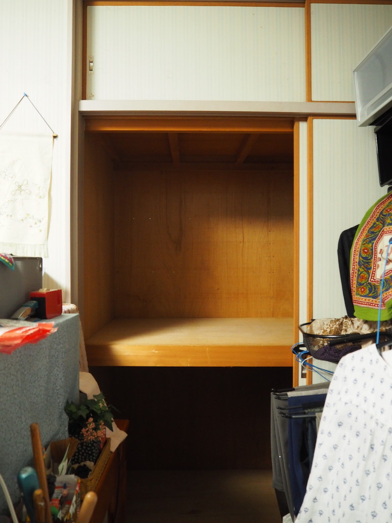 実家片付け中。屋根裏からB\