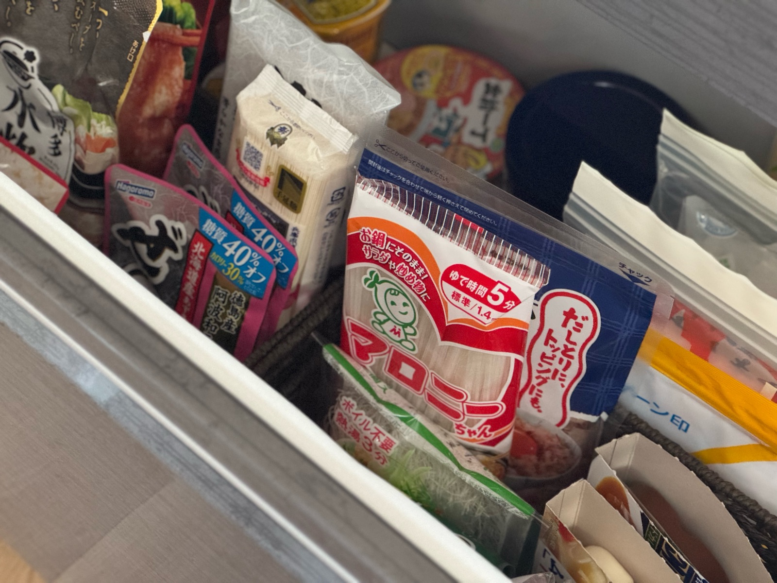 これはうまい！マカロニサラダ＆食材ストックの収納 : *LittleHome