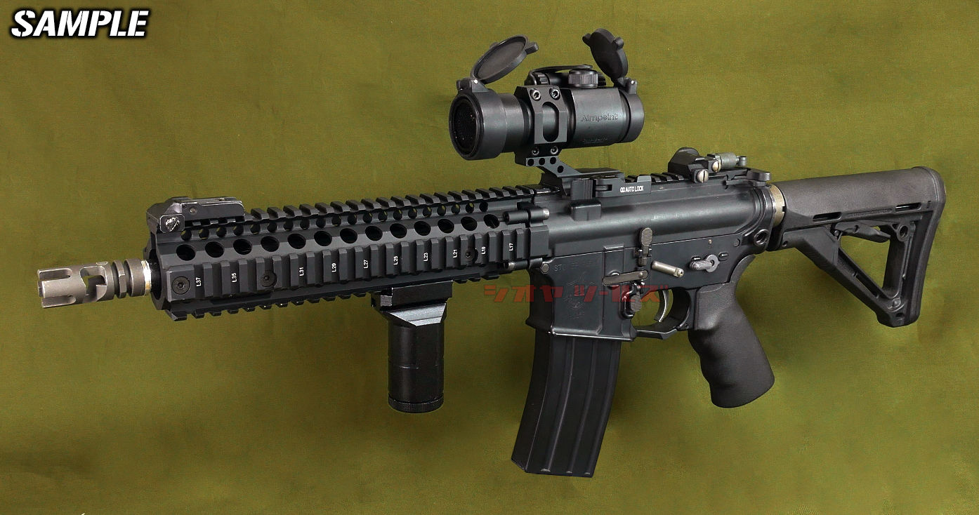 5KU製 ZENIT PK-0タイプ フォアグリップ(FOREGRIP/AK47 : COYA 5KU製 ZENIT PK-0タイプ フォアグリップ(FOREGRIP/AK47 : COYA