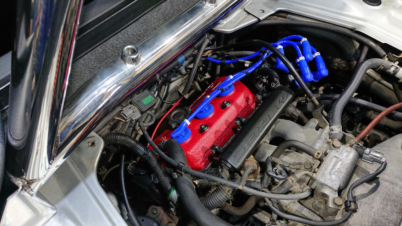 結晶塗装ヘッドカバー製作 : 浜松でネジをまわす社長の日記