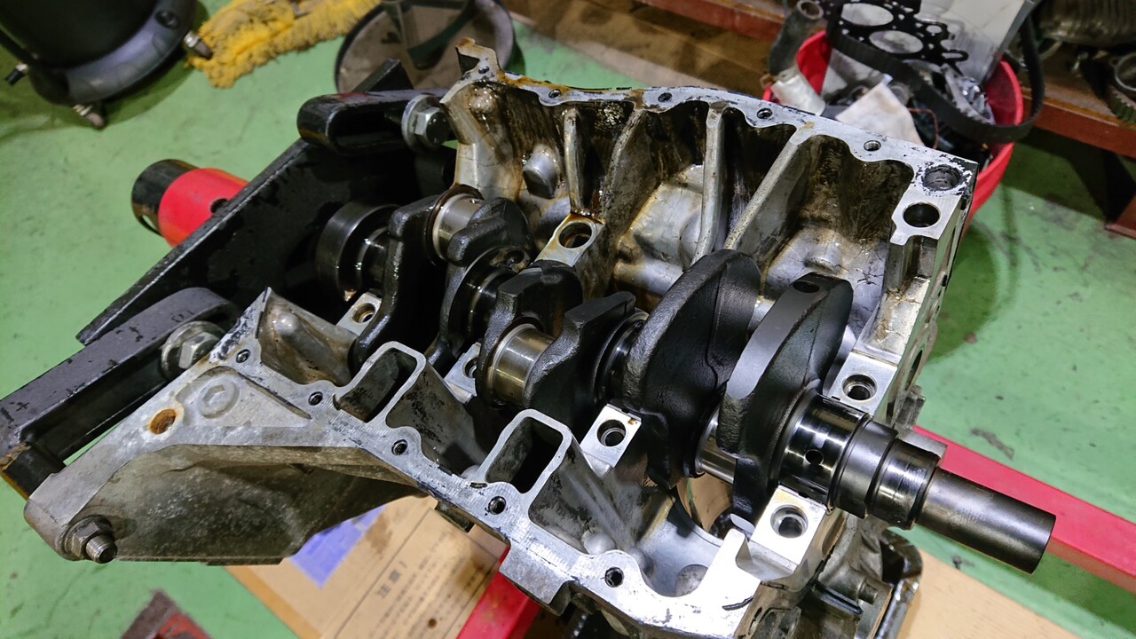66.15mmCLRピストン テストエンジン製作中です : 浜松でネジをまわす 