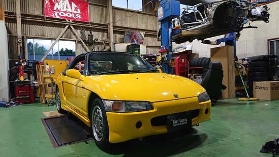 ビート(イエロー) トランク ホンダ ビート 660 ｶｰﾆﾊﾞﾙｲｴﾛｰ 5MT 純正ﾌﾙﾉｰﾏﾙ ﾀｲﾍﾞﾙ交換 屋内
