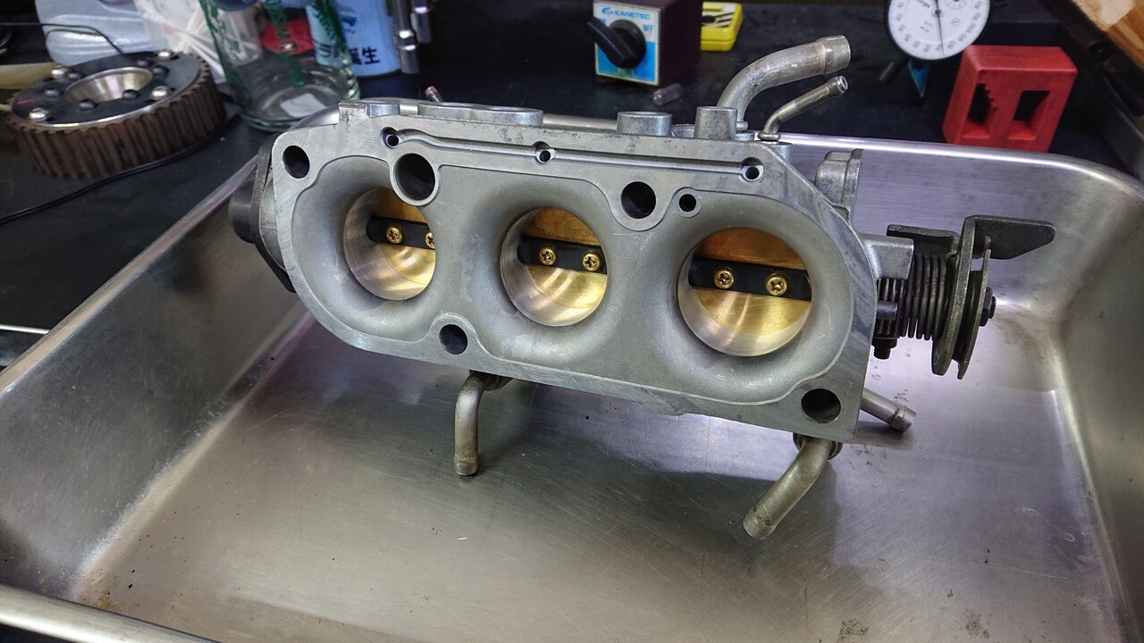 魅惑のビッグスロットル : 浜松でネジをまわす社長の日記