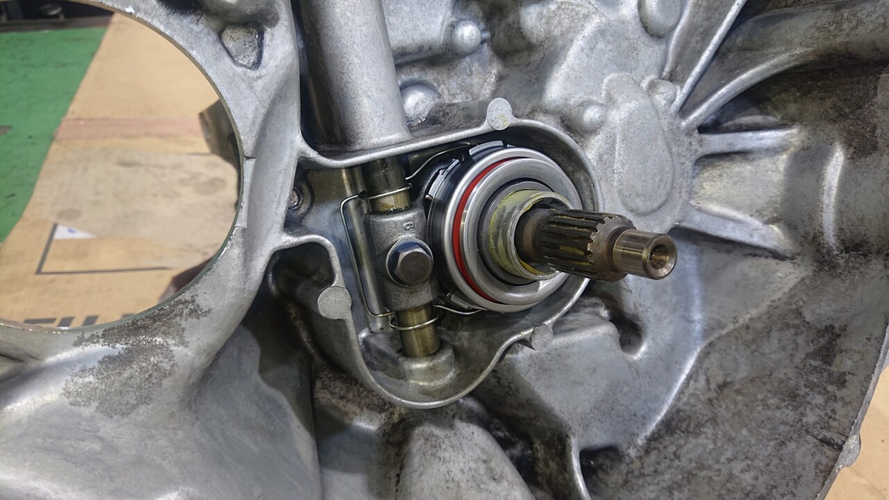 クラッチ レリーズベアリング流用というか互換情報 : 浜松でネジを