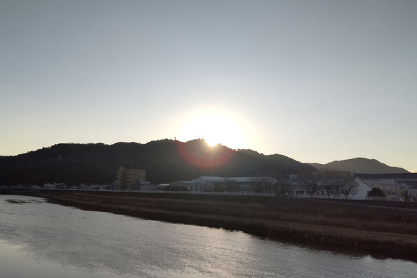 ���බ����ν����ν�