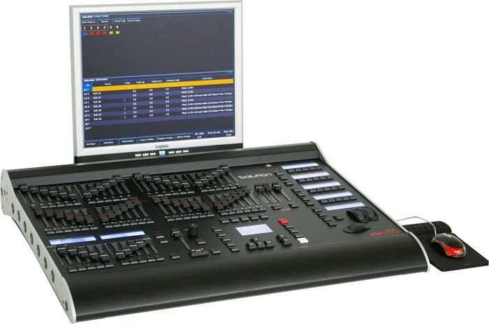 Zero88の調光卓、絶賛販売中！です。 : ごんぐ日報～舞台照明情報と