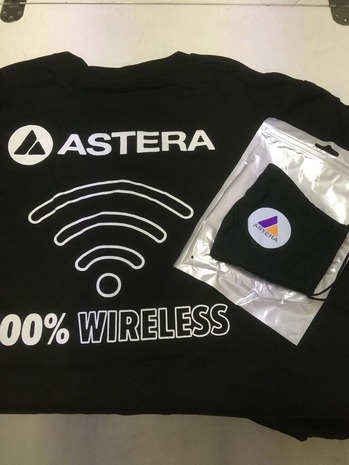 Tシャツ