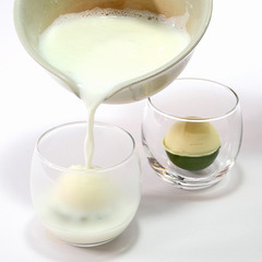 抹茶ホットチョコレートドリンク