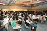 会場