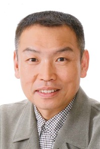 平尾仁