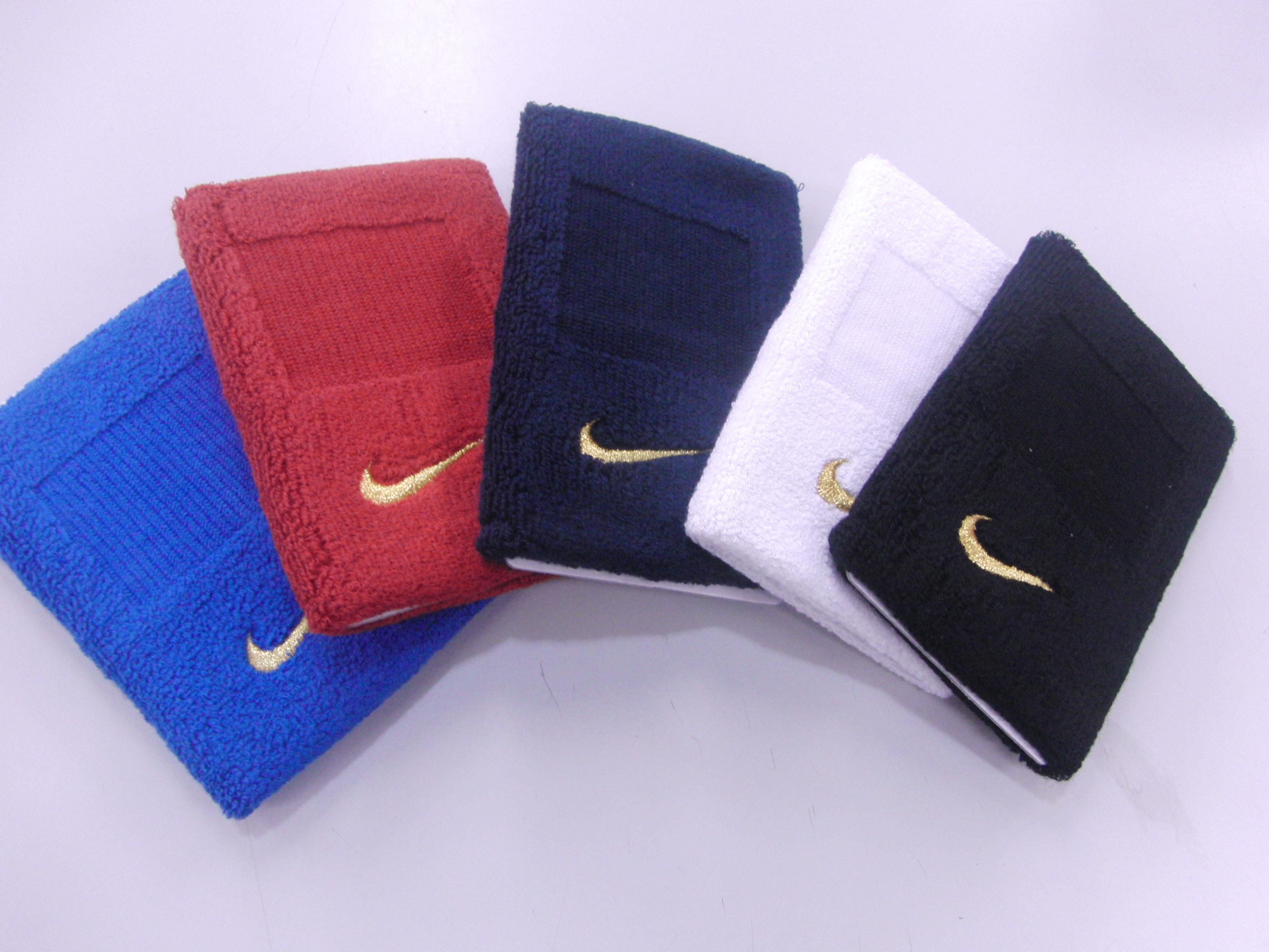 野球 ｎｉｋｅリストバンド入荷しました 札幌スポーツ館 スポカンブログ