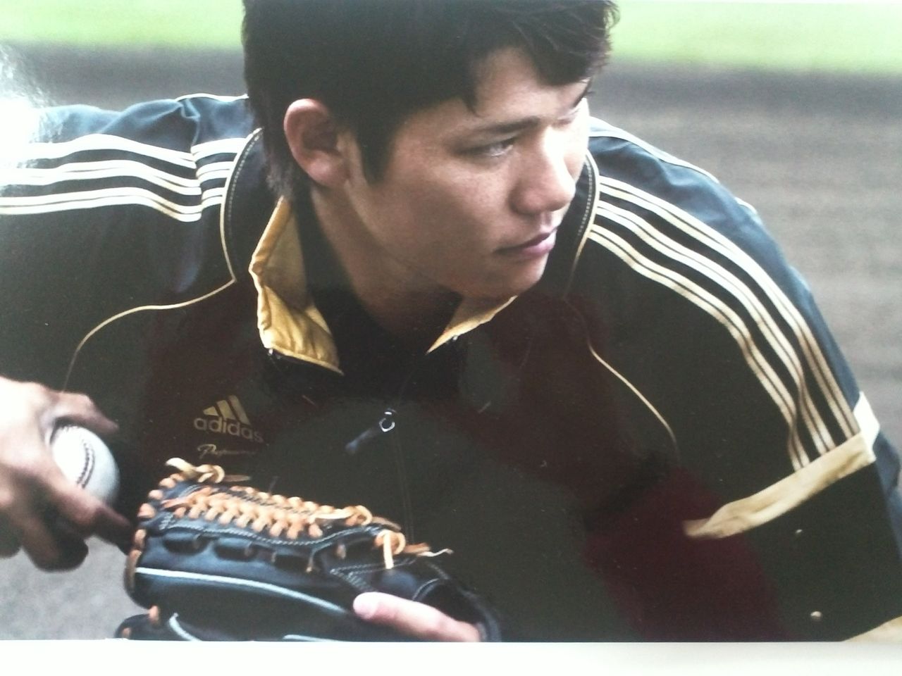 新品 難く アディダス プロフェッショナル 坂本勇人選手モデル 新品 難く アディダス プロフェッショナル 坂本勇人選手モデル