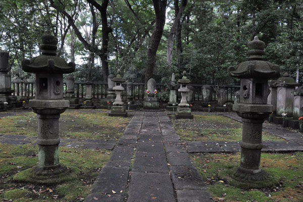 深大寺開祖の墓