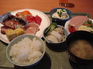 朝食