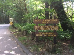 Bunzen Boat Launching Sign