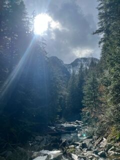 Norvan Falls trail2