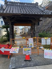 了仙寺の門