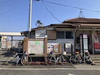 01-930e9ed5-c18d-4181-8a87-9c88f7f13b97