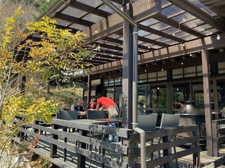 09-B9CC7A9A-4904-48D6-AED8-29856ACD2410