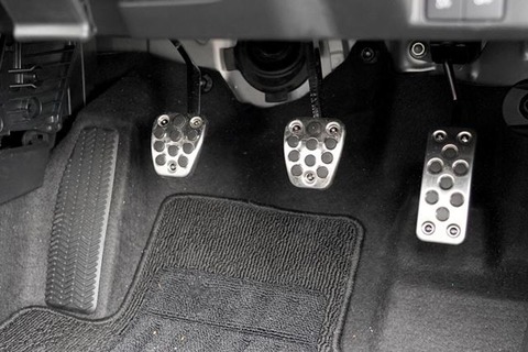 AqrN6G9eJEphxaOcdH_CeN[1]