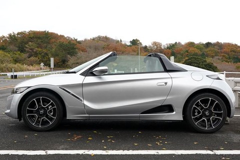 AqrN6ZEhEgHGX_y6ohMy[1]