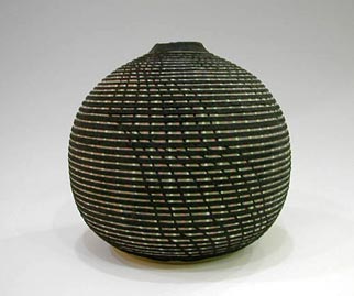 作家物　宇田川雅章　切込水指　茶道具　練上　幾何学 作家物 宇田川雅章 切込水指 茶道具 練上 幾何学
