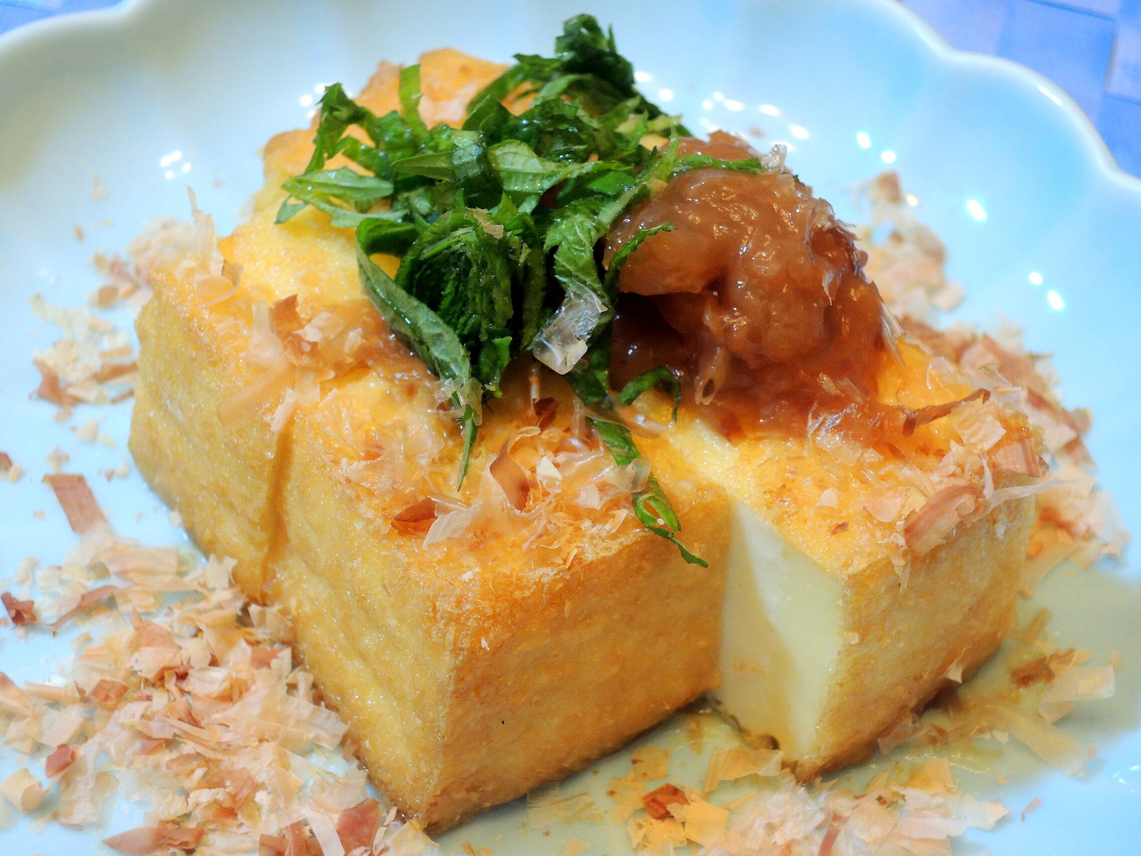 アラ美味しい サーモンの春巻き 今夜も 家飲み居酒屋 アラ美味しい サーモンの春巻き 今夜も 家飲み居酒屋