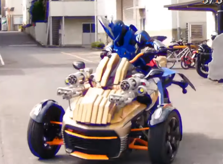 新作仮面ライダー 使用バイクのベース車は 特撮玩具好きの部屋 新作仮面ライダー 使用バイクのベース車は 特撮玩具好きの部屋