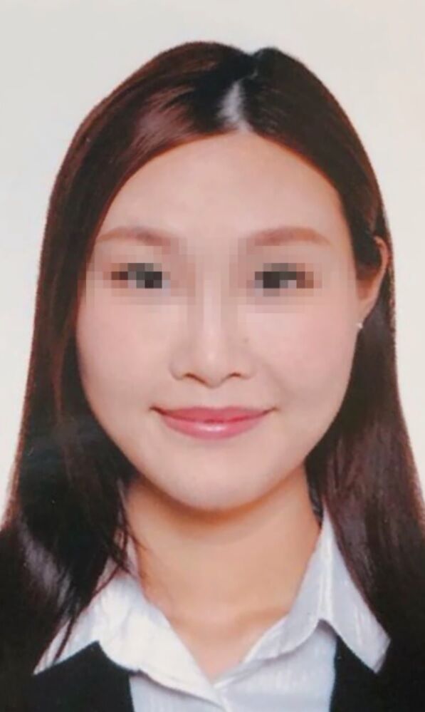 就職活動の為に撮った証明写真かな 素人 有名人の声コラ作成 就職活動の為に撮った証明写真かな 素人 有名人の声コラ作成