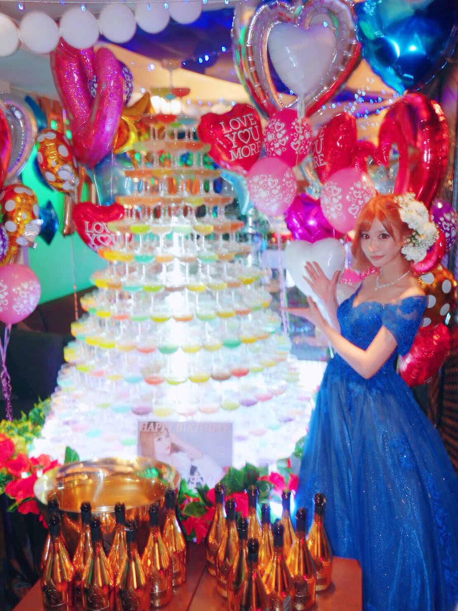 歌舞伎町の人気キャバ嬢 誕生日のシャンパンタワーがやばいwwwww 画像あり レッツ芸能ニュースまとめブログ 歌舞伎町の人気キャバ嬢 誕生日のシャンパンタワーがやばいwwwww 画像あり レッツ芸能ニュースまとめブログ