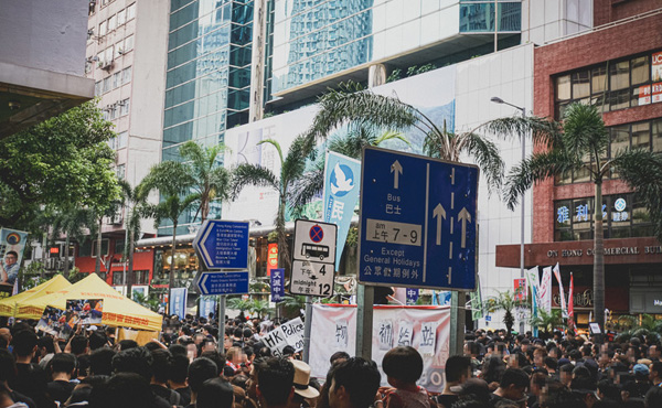 香港人「ストライキやるで!」日本人「香港頑張れー」←まあわかる