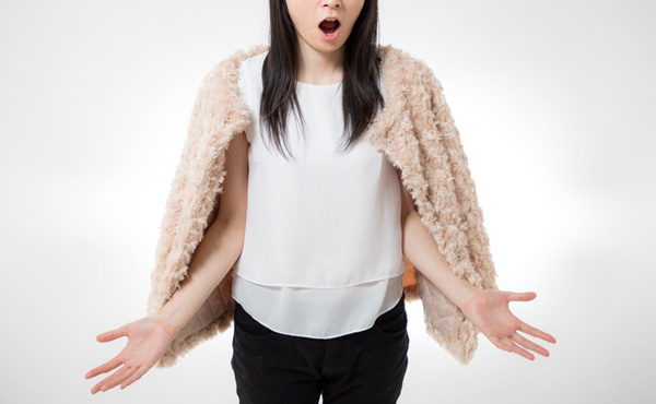 女「女の子は男と違って、化粧にお金がかかるんだよ!」←画期的な返し方