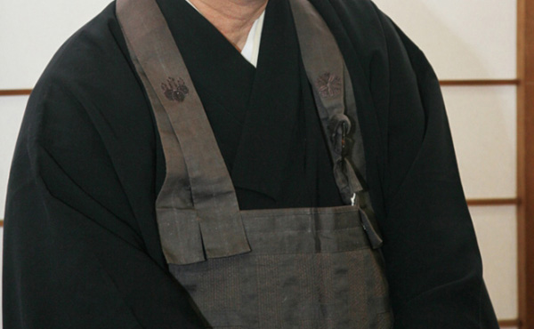 坊主丸儲けとはいかない、お寺経営の厳しい現実
