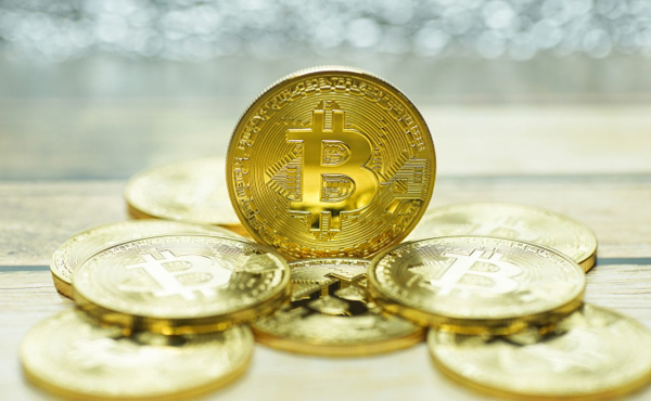 ワイ氏ビットコイン・仮想通貨にハマる