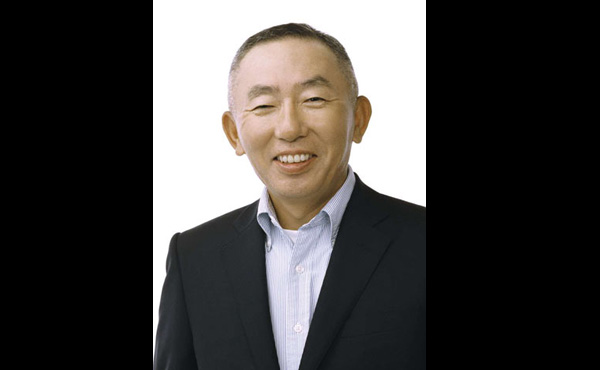 ユニクロ会長「柳井家は配当金だけで122億ある。若者はもっと努力しろ」