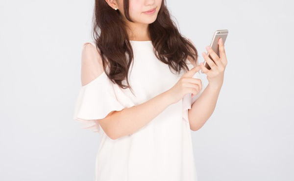 ワイ「接客つらいお…」←月収30万、インスタ女子「ステマ、ポチw」←報酬10万