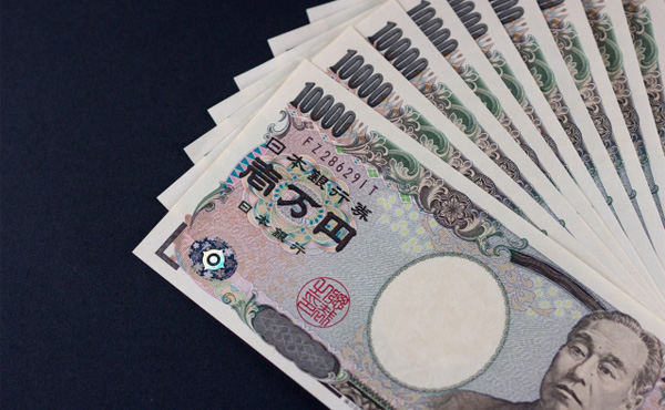 9万円ほど余裕あるんやが何に使ったらええ?