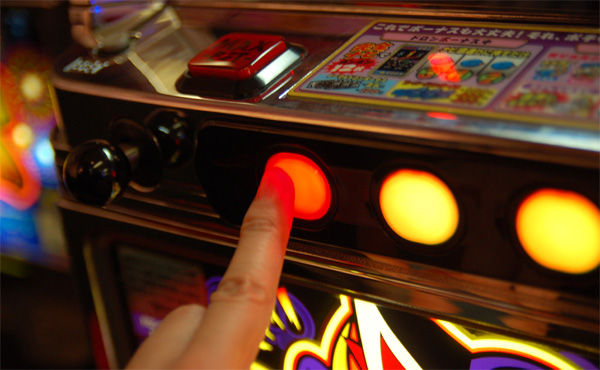 借金して打つスロ楽し過ぎだわwwww