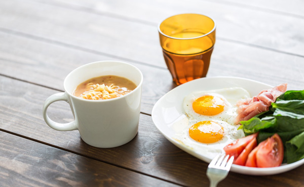 1ヶ月の食費3万円て無理だろ