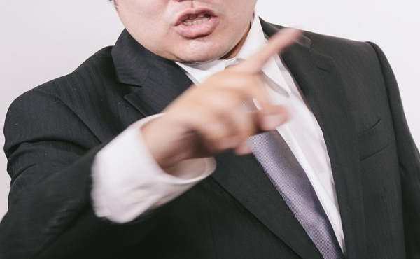 上司の「皆やってんだからお前もやれよ!」、何て返す?