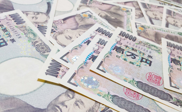 25人に1人の年収1000万以上の人が税金の半分以上を納めている現実